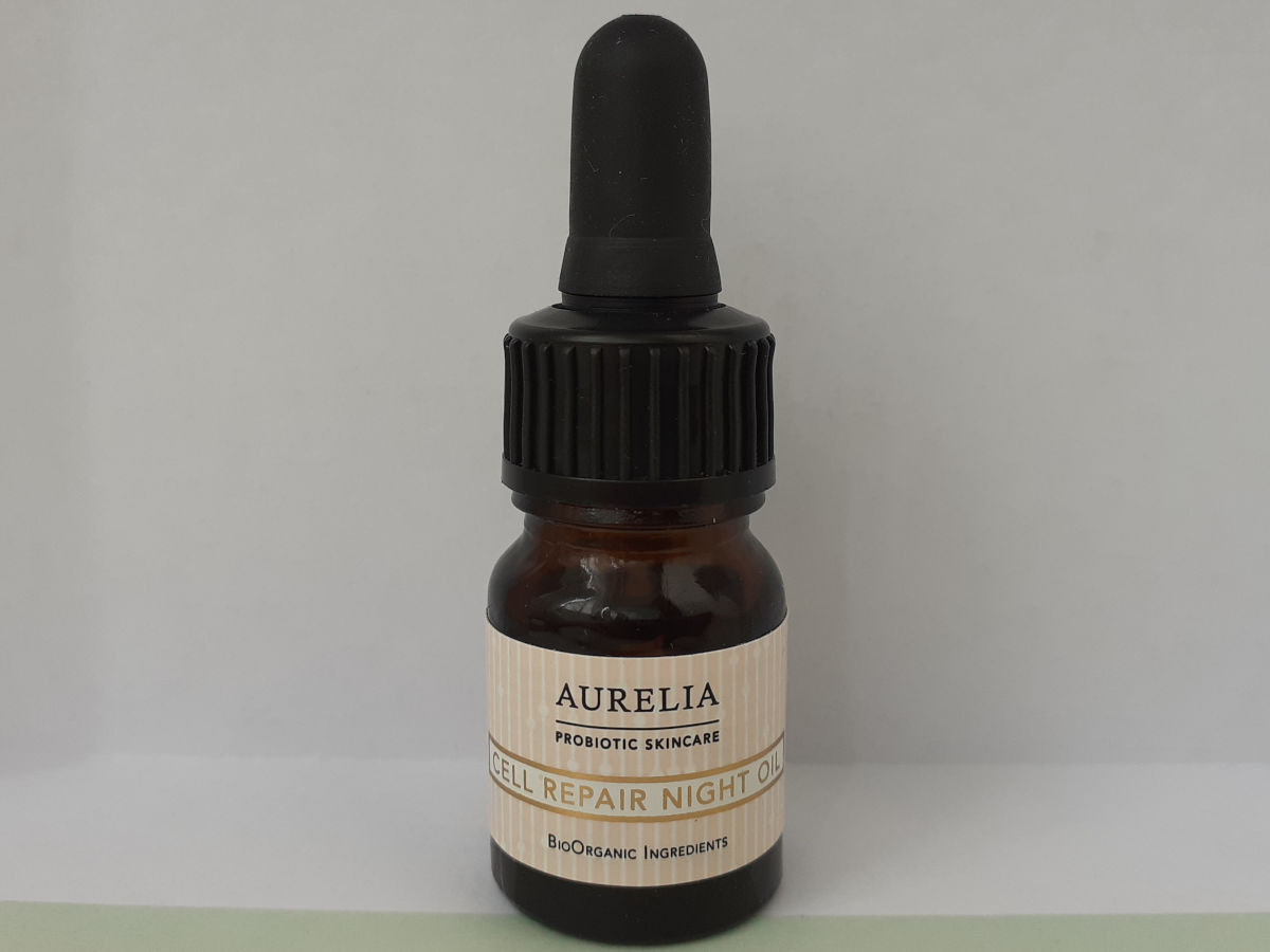 Aurelia_aceite noche.jpg Aurelia_aceite noche