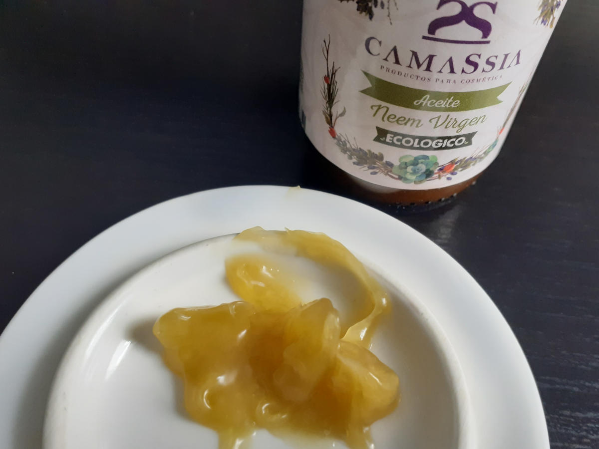 Camassia_A neem_textura