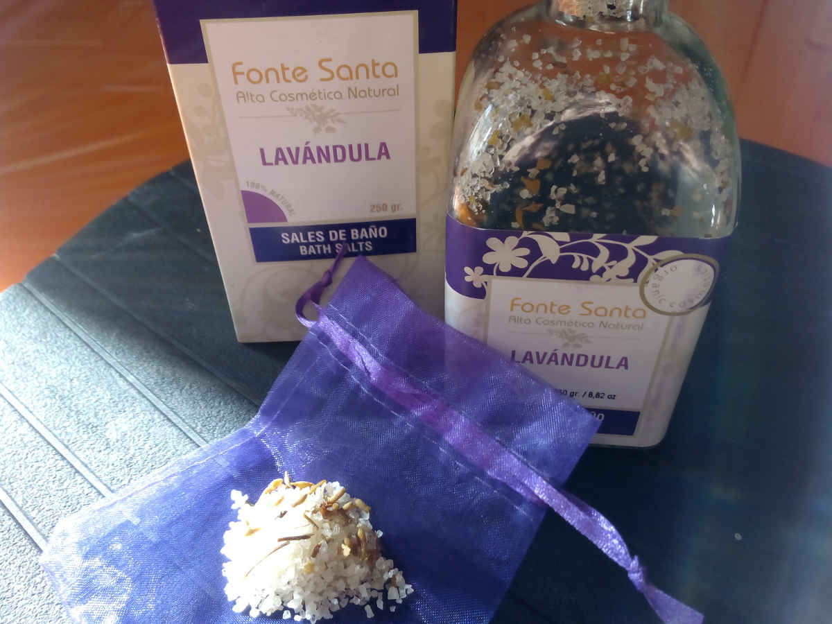 Fonte Santa sales lavanda.jpg Fonte Santa sales lavanda