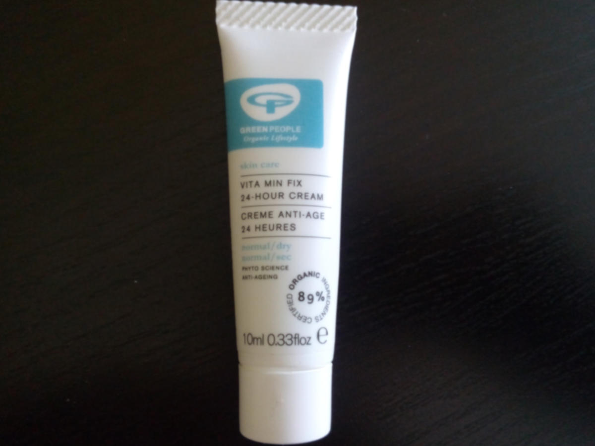 Green People_crema 24h.jpg Green People_crema 24h