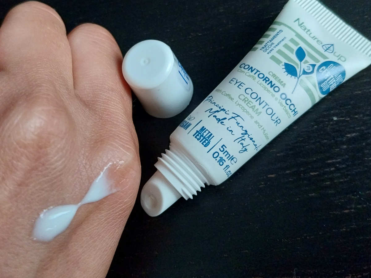 NatureUp_cont ojos_textura.jpg NatureUp_cont ojos_textura