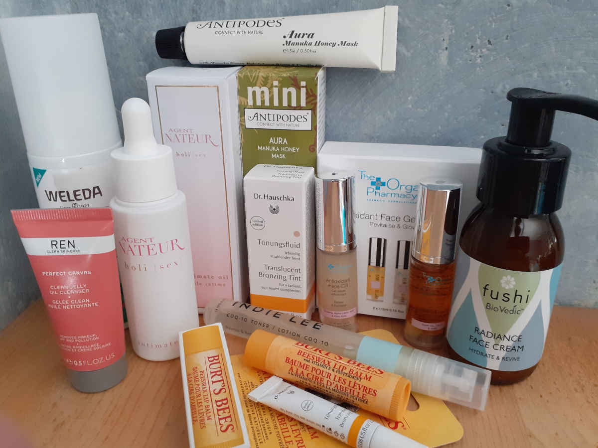 Naturisimo_box jul22.jpg Naturisimo_box jul22
