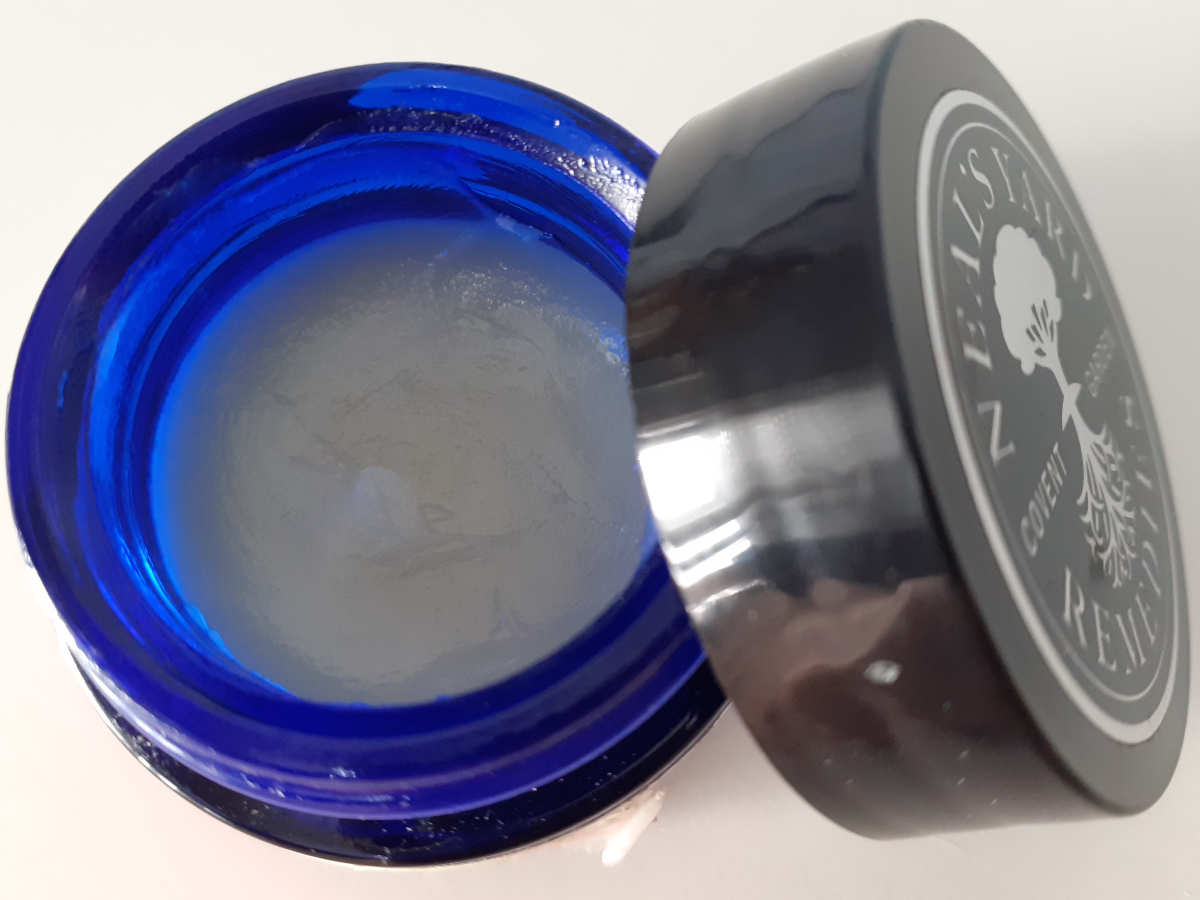 Neals Yard_balsamo rosa_int