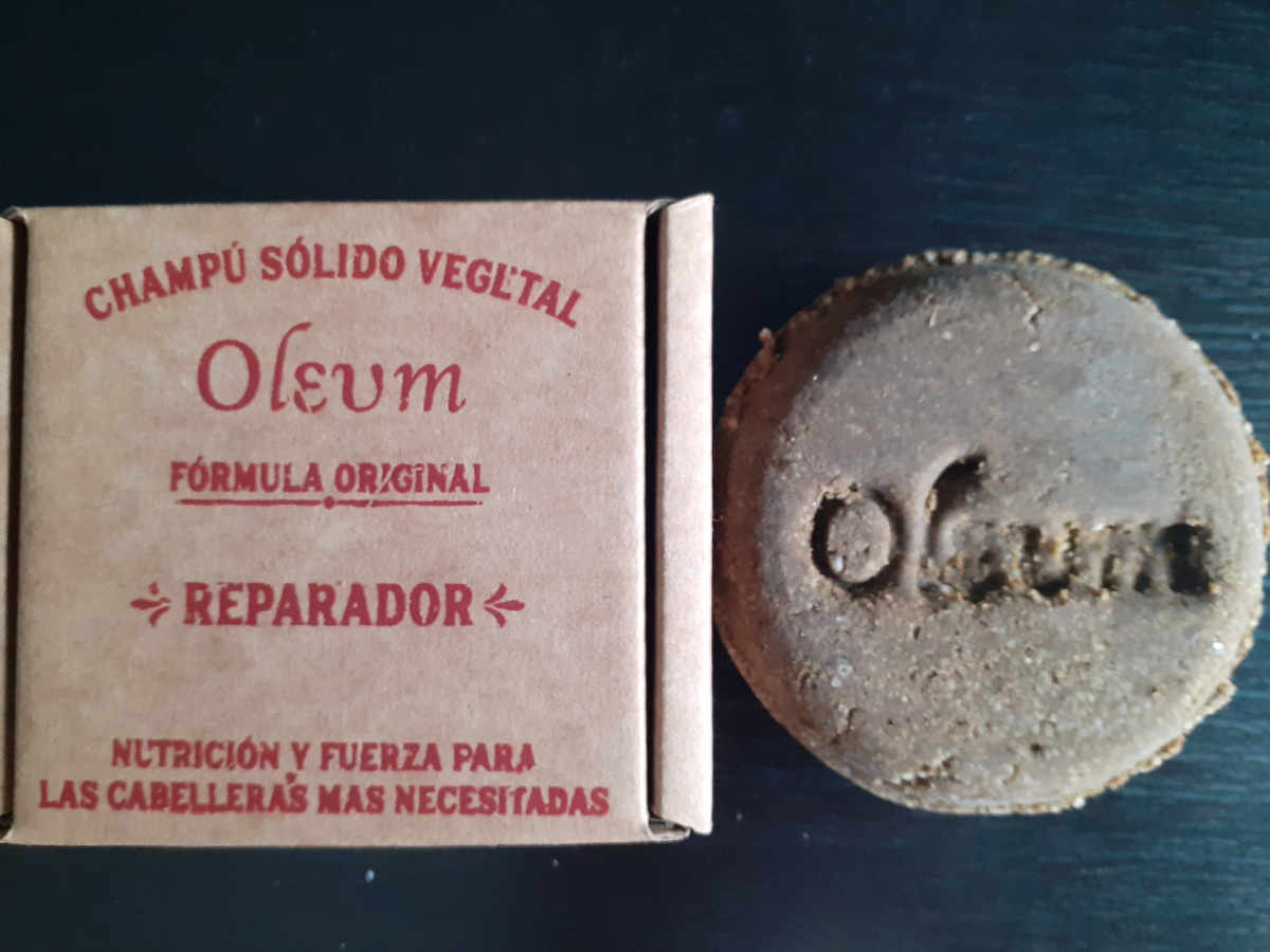 Oleum_champu reparador.jpg Oleum_champu reparador