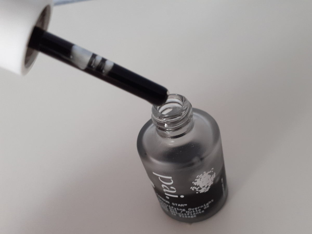 Pai_aceite carbon_abierto.jpg Pai_aceite carbon_abierto