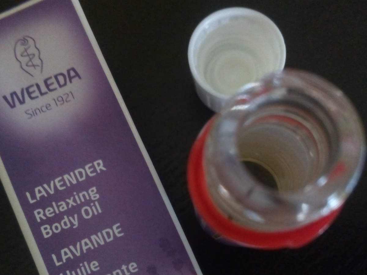 Weleda_aceite lavanda_textura.jpg Weleda_aceite lavanda_textura